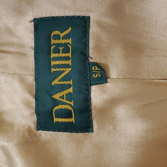 Danier metallic gold 100% leather button up jacket size small - Picture 8 of 9